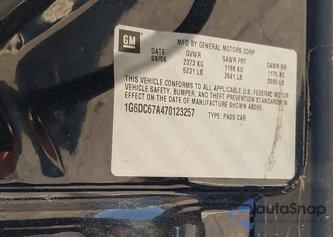 2007 Cadillac Sts V8 from USA, damaged, VIN 1G6DC67A470123257